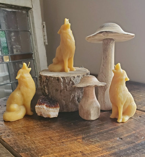 Howling Wolf Beeswax Candle - The Mystics Club